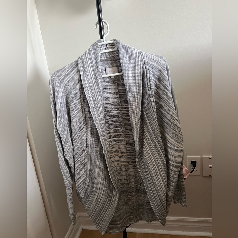 Wilfred by Aritzia Diderot Coccoon Studded Sweater Cardigan (size small)